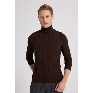 Slim Fit Kahverengi Fitilli Pamuk Karışımlı Boğazlı Triko Kazak 5HF06ORT63100