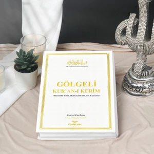 Gölgeli Kuranı Kerim ve Yazı Mushafı - Hafızlar Için Arapça El Yazısı Pratik Kitabı