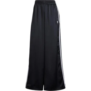 %97 polyester (geri dönüştürülmüş), %3 elastan