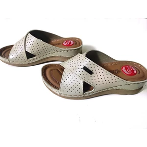 Anatomic Full  Deri Terlik Taraklı Ayaklara  Topuk Dikeninet Anne Terliği