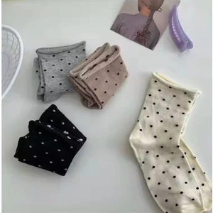 Lastiksiz Puantiyeli Kadın Soket Çorap 4'çift