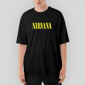 Crows Gate Nirvana Yazı Sarı Oversize Siyah Tişört