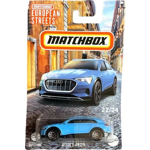 European Streets Audi E-Tron HVV45