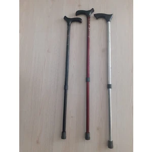 Metal Malzemeden Kademeli Yükseklik Ayarlı Sert Plastik Kabzeli Işlemeli Baston