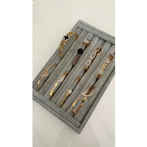 Su Perisi Takı Bijuteri Çelik Gold Siyah Detaylı Marka Model Kelepçe