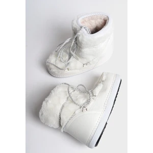 Capone Outfitters Kadın Kar Botu Yuvarlak Burunlu Kalın Tabanlı Kürklü Orta Topuklu