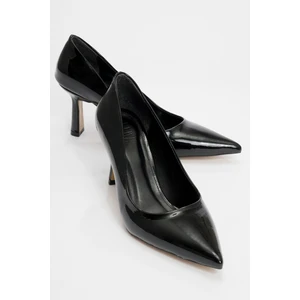 Calse Siyah Rugan Kadın Topuklu Ayakkabı