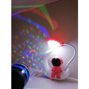 Işık Kasabası Yıldız Yansımalı Rgb Projeksiyon Sihirli Küre ve Astronot Hem Masa Hem Gece Lambası Dilberin Topu