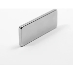 Neodyum Mıknatıs 30 x 10 x 2 Boy 30 mm En 10 mm Kalınlık 2 mm Çok Güçlü Mıknatıs 4 Adet