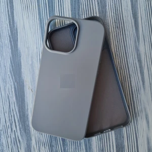 Pirok Store Apple iPhone 15 Pro Max (6.7) Uyumlu Lansman Içi Kadife Silikon Kılıf