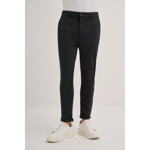 0020 Erkek Jogger Pantolon