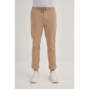 0004 Erkek Jogger Pantolon