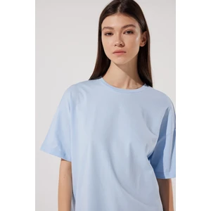 Loose Fit Rahat Kesim %100 Pamuk Bisiklet Yaka Mavi Tişört