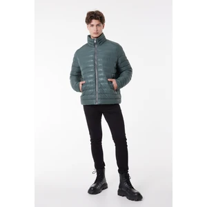 Regular Fit Normal Kesim Dik Yaka Haki Şişme Mont