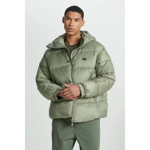 Regular Fit Normal Kesim Kapüşonlu Açık Yeşil Şişme Mont