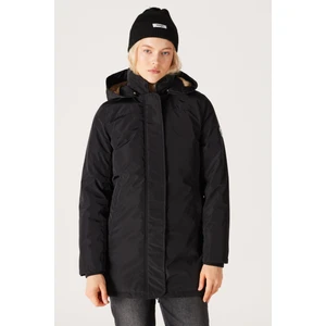 Loose Fit Rahat Kesim Kapüşonlu Siyah Parka Ceket