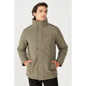 Regular Fit Normal Kesim Kapüşonlu Yeşil Parka