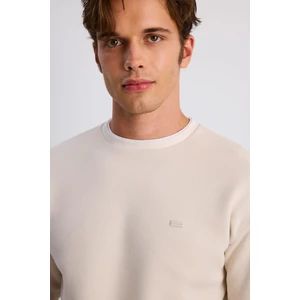 Çift Yaka Comfort Sweatshirt