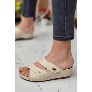 Neon Shoes Depi Kadın Ortopedik Yumuşak Taban Günlük Terlik Şık Taşlı Misafir Genç Anne Dışarı & Ev Terliği