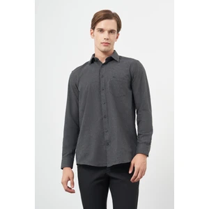 Siyah Uzun Kol Düz Gabardin Sert Yaka Cepli Pamuklu Classic Comfort Fit Gömlek 1004245168