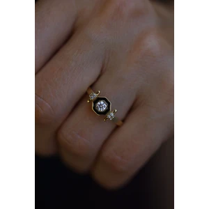 Yenigün Kuyumculuk 14 Ayar Altın Siyah Mineli Tektaş Yüzük