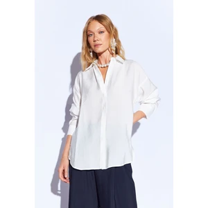 Ekru Modal Soft Dokulu Yumuşak Gizli Pat Detaylı Oversize Kadın Gömlek - 8262