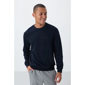Tommy Life Lacivert Kompakt Pamuklu Kalın Pürüzsüz Dokulu O Yaka Standart Fit Erkek Sweatshirt -88405