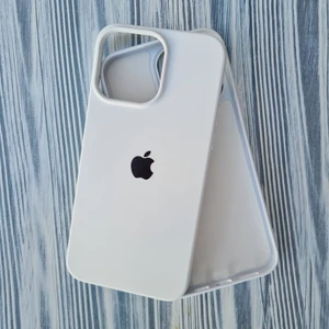Pirok Store Apple iPhone 15 Pro (6.1 Inç) Uyumlu Lansman Içi Kadife Silikon Kılıf