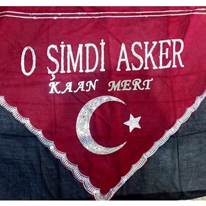 O şimdi asker Kişiye Özel pleksi harf ile yazılmış Isim ve soyadlı Asker Şalı eldivenli eldivenli Kına Örtüsü