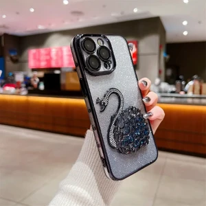 Trendytech iPhone 15 Pro Uyumlu 3D Kuğulu Taşlı Tam Kamera Korumalı Sulu Simli Lüks Kılıf