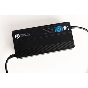 72V 20AH - 24AH Elektrikli Motorsiklet Şarj Aleti - Dijital Ekranlı / Fanlı - Volta, Motolux, Yuki, Kuba uyumlu