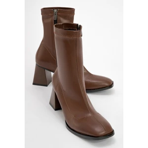 Plesa Kahve Kadın Kalın Topuklu Bot