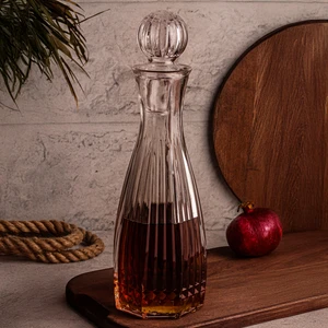 Bella - Cam Kapaklı Karaf Sürahi