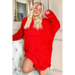 Pijama Evi Kırmızı Kapşonlu Tam Peluş Oversize Sweat Panço Pijama