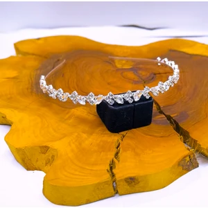 Simge Aksesuar Kristal Taşlı Şık ve Zarif Gelin Tacı ve Saç Aksesuarı