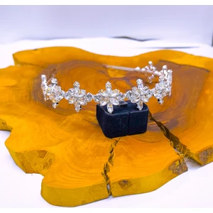 Simge Aksesuar Kristal Taşlı Şık ve Zarif Gelin Tacı