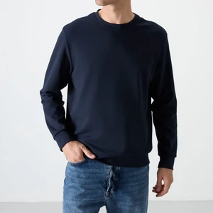 Basic Erkek Sweatshirt - Kompakt Kumaş, Uzun Kollu, Yumuşak ve Rahat - Gri (Günlük ve Casual Giyim Için)