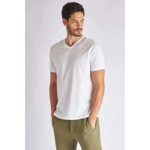 United Colors Of Benetton Erkek Beyaz Tişört Model Kodu: 9440