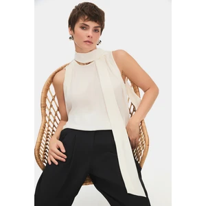 NG Style Kadın Normal Kalıp Kolsuz Boyundan Bağlama Detaylı Bluz