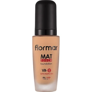 Mat Touch Foundation Creamy Beige  M323