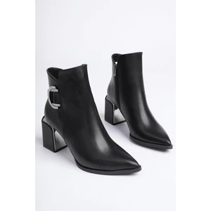 Qadra Garantili Sivri Burun Kalın Topuklu Toka Detaylı Fermuarlı Kadın Bot