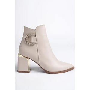 Qadra Garantili Sivri Burun Kalın Topuklu Toka Detaylı Fermuarlı Kadın Bot