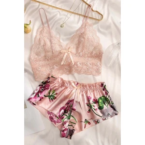 Merry See Dantel Büstiyerli Çiçekli Sütyen Şort Pijama Takımı