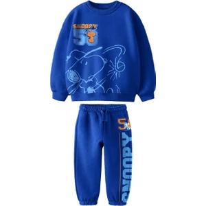 Peanuts Snoopy Süzene Nakış Detaylı Sweatshirt ve Alt Eşeofman Takım