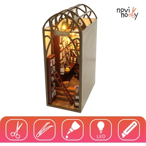 Novi Hobby Minyatür Maket Ev Kitaplık Dekorasyonu LED Aydınlatmalı Maket Ev