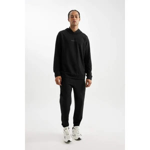 DeFactoFit Sporcu Jogger Eşofman Altı Standart Fit Beli Paçası Lastikli Cepli D6830AX24AU
