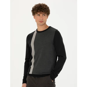 Pierre Cardin Erkek Siyah Slim Fit Bisiklet Yaka Yün Karışımlı Triko Kazak 50278089-VR046