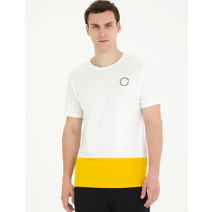 Pierre Cardin Erkek Ekru Regular Fit Tişört 50265498-VR019