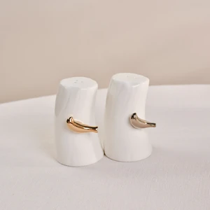 x Müge Anlı Tuzluk ve Biberlik