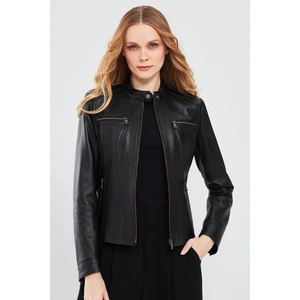 Marlyn Kadın Siyah Kısa Deri Ceket 23WGE51331M